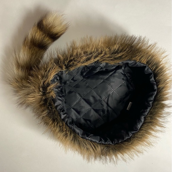 Davy Crockett Hat | Faux Fur | - Picture 3 of 4